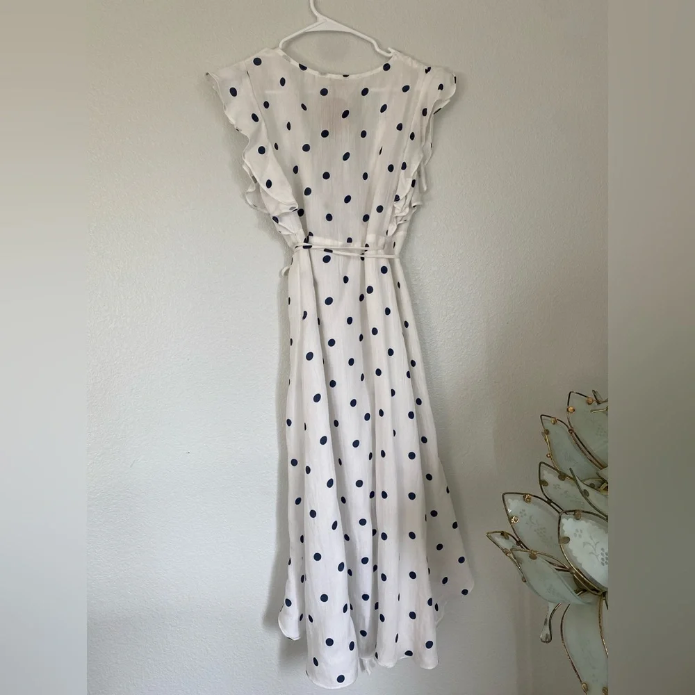 Essue White and Blue Polka Dot Crossover Wrap Dress - Picture 3 of 4